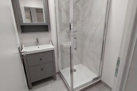 Apartment in Grenoble, Isere, Grenoble - € 850/month | Ref: 893890 - photo 6