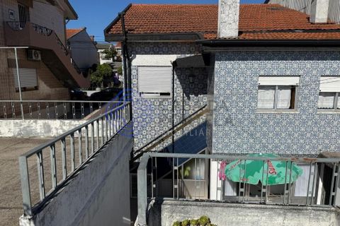 Casa adosada en Valongo, Porto, Valongo - € 350.000 | Ref: 1133721 - photo 41