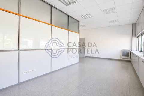 Propriedade comercial em Trofa, Porto, Trofa - € 900/mês | Ref: 176781 - foto 4