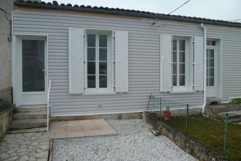 Villa a Saintes, Charente-Maritime, Saintes - € 690/mes | Ref: 321811 - foto 3