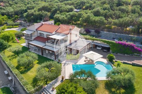 Villa i Toirano, Savona, Toirano - € 1.790.000 | Ref: IB 870 - foto 1