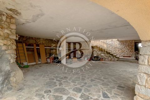 Villa i Ventimiglia, Imperia, Ventimiglia - € 1.750.000 | Ref: IB 871 - foto 16