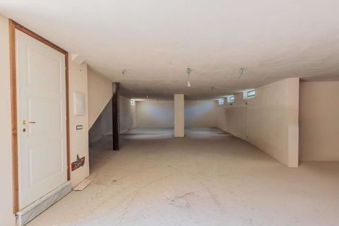 Villa i Pietrasanta, Lucca, Pietrasanta - € 900.000 | Ref: ILV92857-1397893 - foto 17