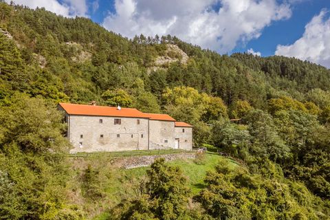 Farm hus i Serrapetrona, Macerata, Serrapetrona - € 800.000 | Ref: ILV92943-1399236 - foto 38