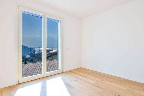 Leilighet i Ossuccio, Como, Ossuccio - € 950 000 | Ref: ILV92955-1400545 - foto 11