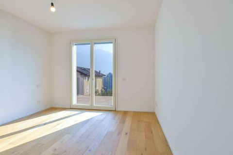 Leilighet i Ossuccio, Como, Ossuccio - € 950 000 | Ref: ILV92955-1400545 - foto 12