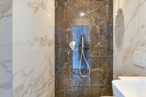 Leilighet i Ossuccio, Como, Ossuccio - € 950 000 | Ref: ILV92955-1400545 - foto 19