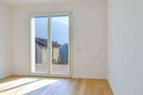 Leilighet i Ossuccio, Como, Ossuccio - € 950 000 | Ref: ILV92955-1400545 - foto 24