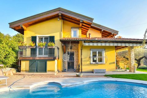 Villa i Besozzo, Varese, Besozzo - € 690.000 | Ref: ILV93342-1405334 - foto 1