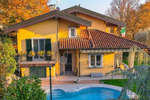 Villa i Besozzo, Varese, Besozzo - € 690.000 | Ref: ILV93342-1405334 - foto 23