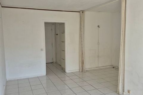 Studio in Bron, Rhone, Bron - € 700/month | Ref: 887416 - photo 2