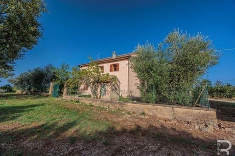 Farm hus i Sorano, Grosseto, Sorano - € 288.000 | Ref: R054810SORU-1408109 - foto 9
