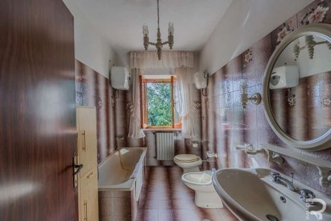 Farm hus i Sorano, Grosseto, Sorano - € 288.000 | Ref: R054810SORU-1408109 - foto 41
