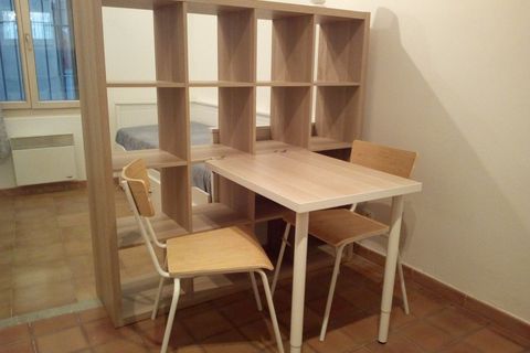 Estudi a Arles, Bouches-du-Rhone, Arles - € 450/mes | Ref: 593822 - foto 3