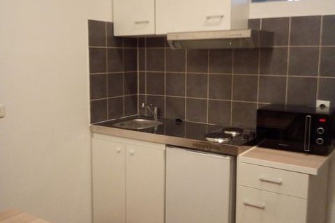 Estudi a Arles, Bouches-du-Rhone, Arles - € 450/mes | Ref: 593822 - foto 4