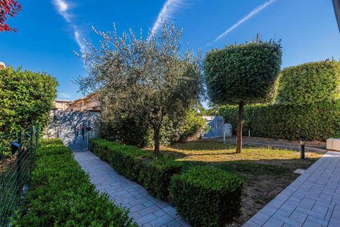 Villa en Cecina, Livorno, Cecina - € 738.000 | Ref: ILV93631-1414760 - photo 37