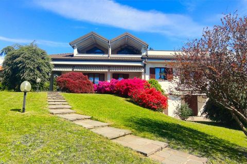 Villa i Castronno, Varese, Castronno - € 930 000 | Ref: ILV93761-1416930 - foto 32