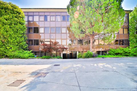 L'establiment comercial a Segrate, Milan, Segrate - € 1.442/mes | Ref: UFF.SEGRATE-TS1442A - foto 2