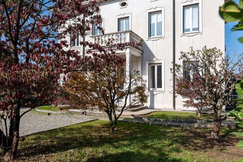 Villa i Meda, Monza and Brianza, Meda - € 790.000 | Ref: ILV93825-1418178 - foto 14