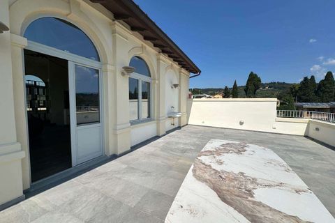 Lejlighed i Florence, Florence, Florence - € 1.550.000 | Ref: A10360RA31833-1422406 - foto 2