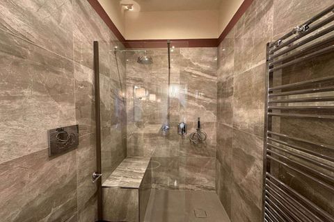 Lejlighed i Florence, Florence, Florence - € 1.550.000 | Ref: A10360RA31833-1422406 - foto 20