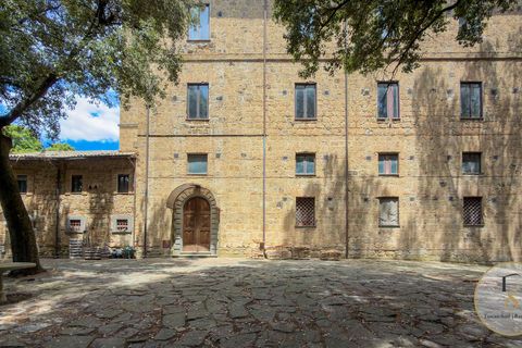 Villa i Viterbo, Viterbo, Viterbo - € 1.500.000 | Ref: VIT333-1423284 - foto 1