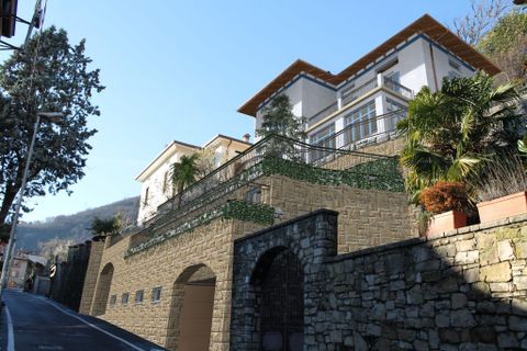Villa a Lovere, Bergamo, Lovere - € 410.000 | Ref: 18434-lovere,la - foto 16