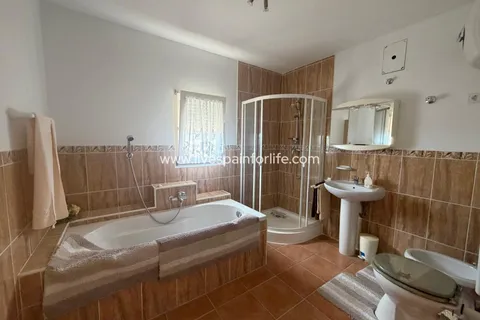 Landejendom i Albatera, Alicante, Albatera - € 160.000 | Ref: ALBA BEN - foto 20