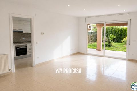 Villa en Empuriabrava, Gerona, Empuriabrava - € 295.000 | Ref: 4354 - photo 4