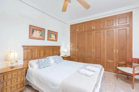 Villa a Torrevieja, Alicante, Torrevieja - € 2.600/mes | Ref: CHA0418 - foto 24