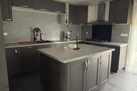 Bungalow em Sergines, Yonne, Sergines - € 215.000 | Ref: 205517 - foto 1