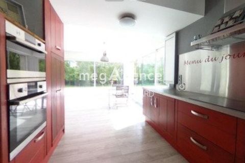 Villa i Romilly-sur-Seine, Aube, Romilly-sur-Seine - € 349.000 | Ref: 205406 - foto 6