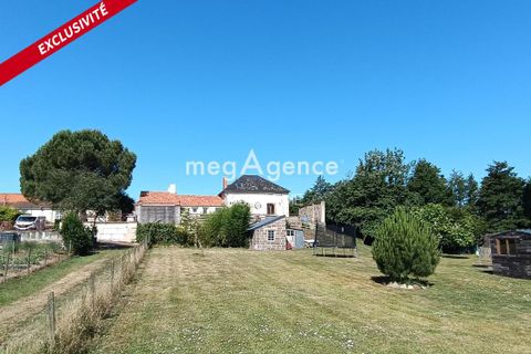 Landejendom i Les Achards, Vendee, Les Achards - € 360.000 | Ref: 205607 - foto 1