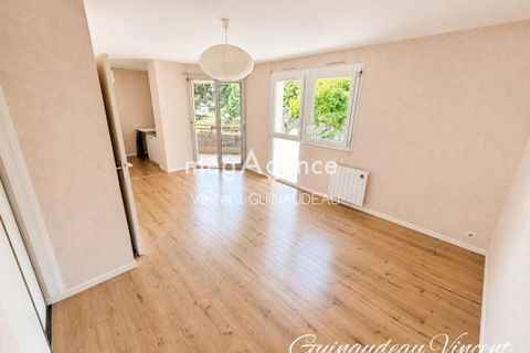 Apartamento en Cholet, Maine-et-Loire, Cholet - € 130.000 | Ref: 205353 - photo 2