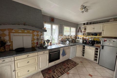 Villa i Ploubezre, Cotes-d'Armor, Ploubezre - € 405.000 | Ref: 205180 - foto 8