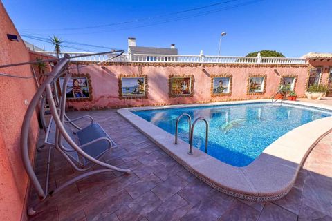 Villa a Torrevieja, Alicante, Torrevieja - € 439.000 | Ref: -750341 - foto 4