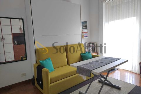 Apartament a Rome, Rome, Rome - € 650/mes | Ref: SCAR-090213 - foto 4