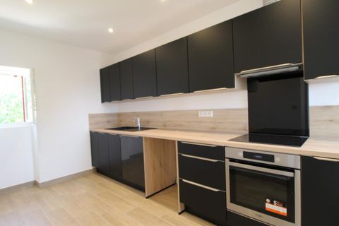 Villa i Afa, Corse-du-Sud, Afa - € 1.697/måned | Ref: 87413 - foto 4
