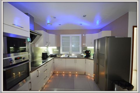 Villa a La Croix-Blanche, Lot-et-Garonne, La Croix-Blanche - € 335.000 | Ref: 340934544352 - foto 8