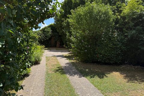 Villa a Tarbes, Hautes-Pyrenees, Tarbes - € 254.400 | Ref: 340934041623 - foto 11