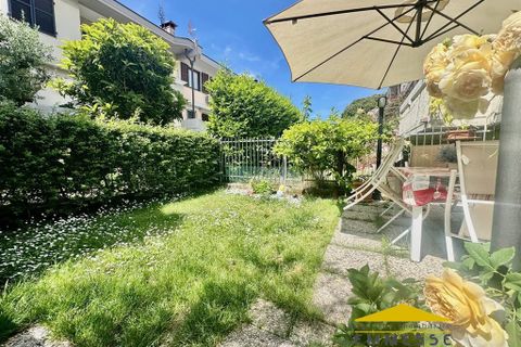Villa i Carrara, Massa and Carrara, Carrara - € 348.000 | Ref: 1538 - foto 2
