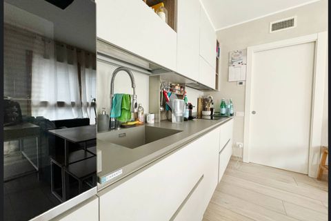 Apartament a Milan, Milan, Milan - € 1.120/mes | Ref: BISLERILOC - foto 5