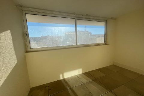 Apartament a Manosque, Alpes-de-Haute-Provence, Manosque - € 560/mes | Ref: 222 - foto 3