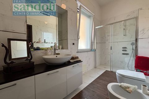 Villa i Vercelli, Vercelli, Vercelli - € 375.000 | Ref: 8039 - foto 15
