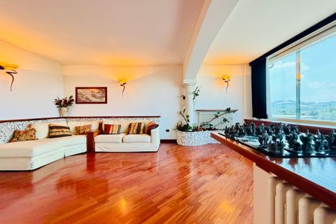 Appartement in Cesena, Forli-Cesena, Cesena - € 349.000 | Ref: 714 - foto 2