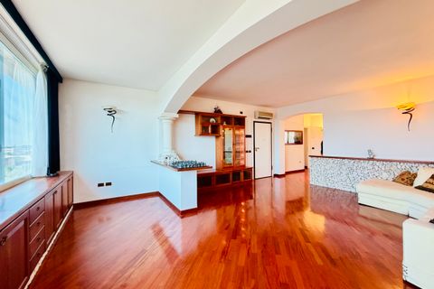 Appartement in Cesena, Forli-Cesena, Cesena - € 349.000 | Ref: 714 - foto 5