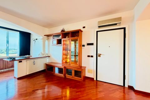 Appartement in Cesena, Forli-Cesena, Cesena - € 349.000 | Ref: 714 - foto 7