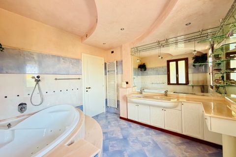 Appartement in Cesena, Forli-Cesena, Cesena - € 349.000 | Ref: 714 - foto 15