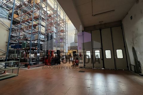 Erhvervsejendom i Arzignano, Vicenza, Arzignano - € 1.500.000 | Ref: 1570_c_ANTONIO - foto 2