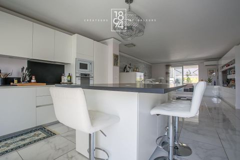 Leilighet i Marseille, Bouches-du-Rhone, Marseille - € 614 640 | Ref: 9AR1-J0G-ZHM - foto 6